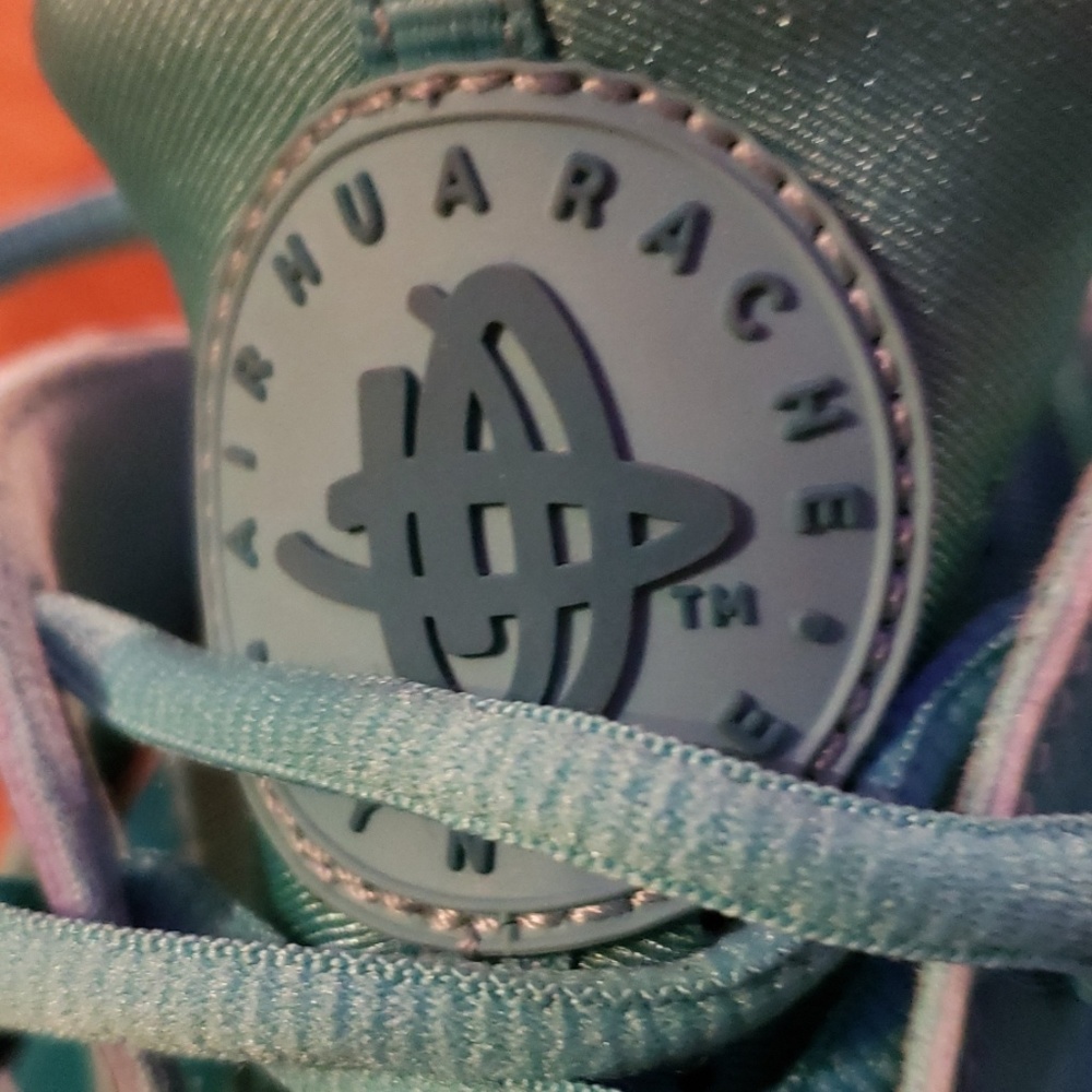 Nike - Picture 6 of 7